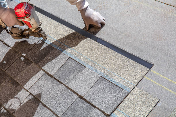Best Emergency Roof Repair  in Strathmore, CA
